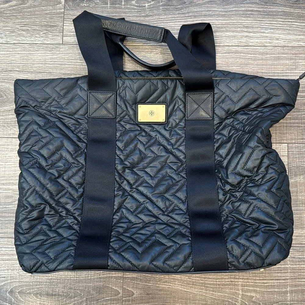 Tory Burch Tote Bag Jaden Black Quilted handbag